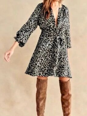 Sézane Floral Dress in Two-Tone Black & White Size EU 44 (US 12)  Like New